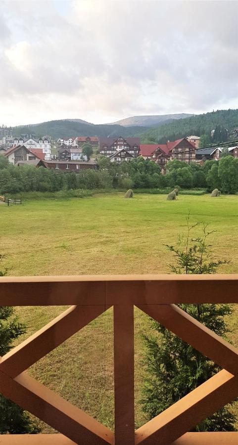 Karpatski Zori Hotel 부코벨 외부 사진
