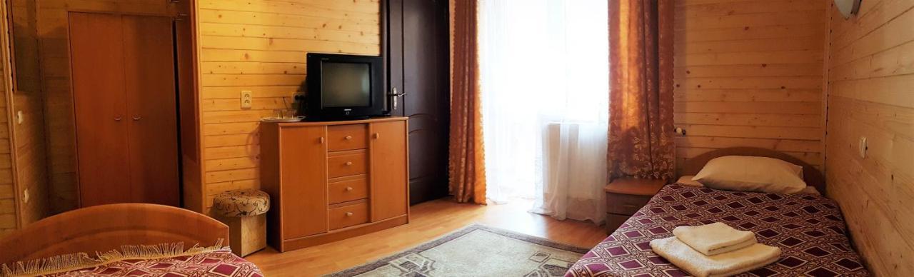 Karpatski Zori Hotel 부코벨 외부 사진