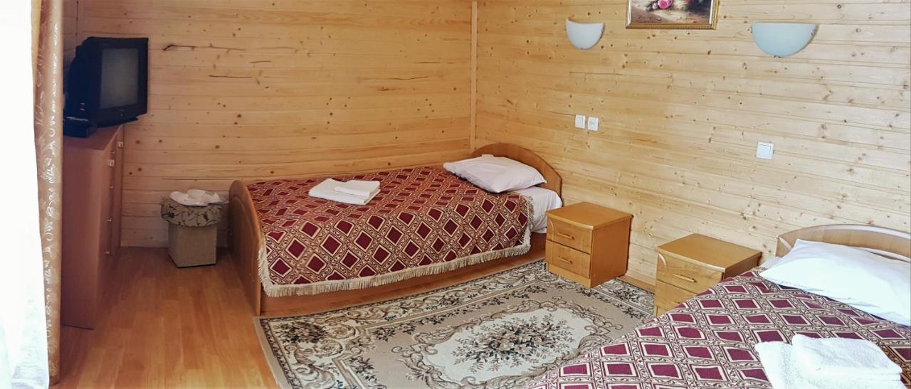 Karpatski Zori Hotel 부코벨 외부 사진