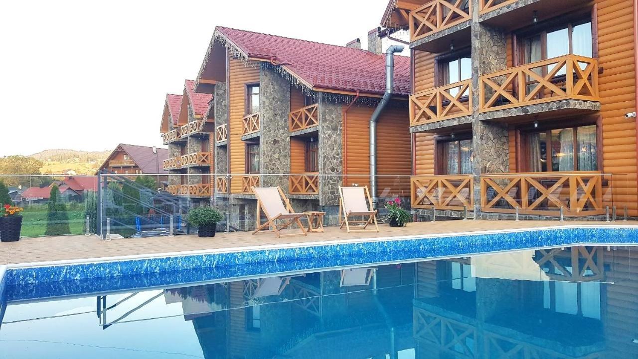 Karpatski Zori Hotel 부코벨 외부 사진