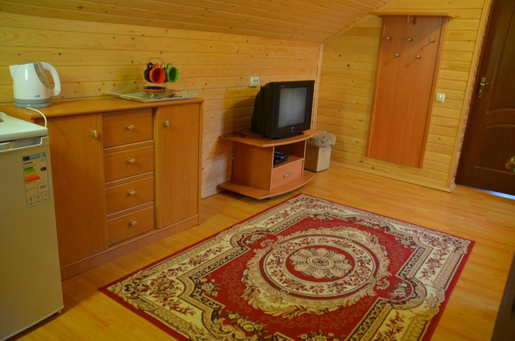 Karpatski Zori Hotel 부코벨 외부 사진
