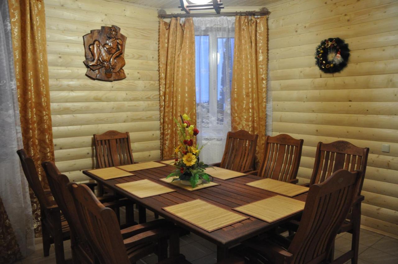 Karpatski Zori Hotel 부코벨 외부 사진
